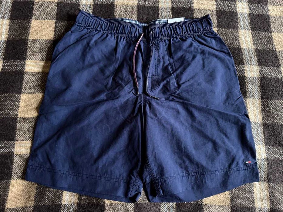 Шорты Tommy Hilfiger, Nike, Calvin Klein, Adidas