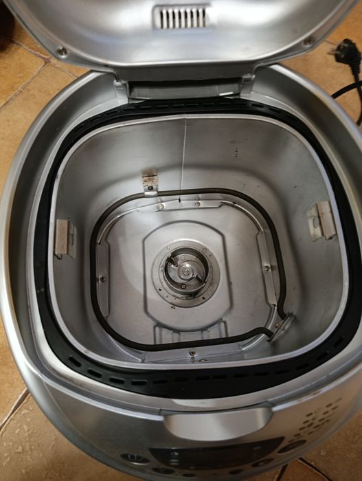 Хлібопічка Moulinex