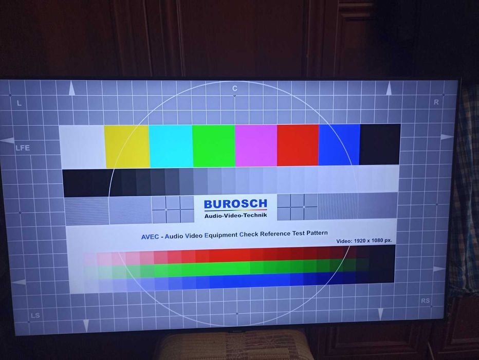 Samsung UE50TU8002 Диагональ 126cm 4K Ultra HD Smart Wi-Fi