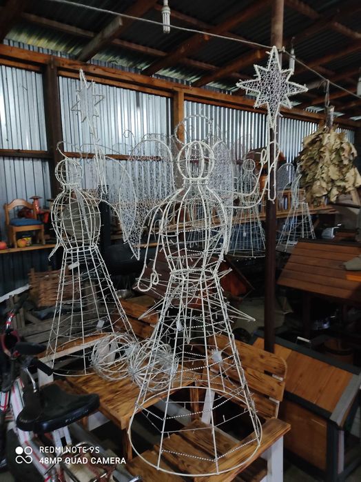 Новорічні олені. Ангели. Сніговики. Санки. Зірочки. Шари. Ялинки.