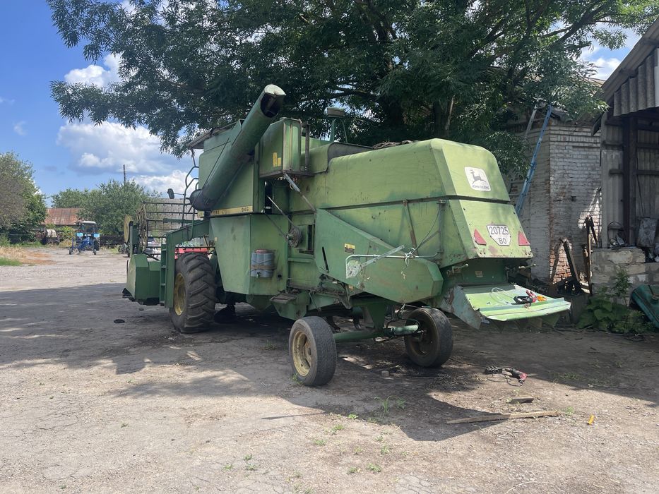 JOHN DEERE 945 хороший технічний стан