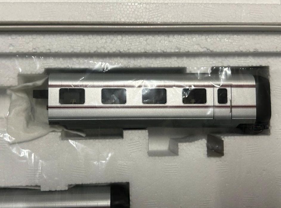 Märklin 39100, VT 10.5 "Senator" com extensão 41100, sem uso