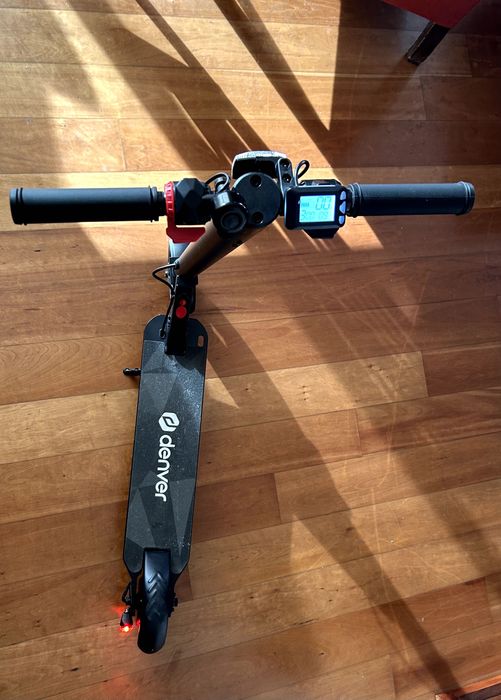Trotinete Elétrica Denver SEL-65230FB | 300W | Ótimo Estado (zero uso)