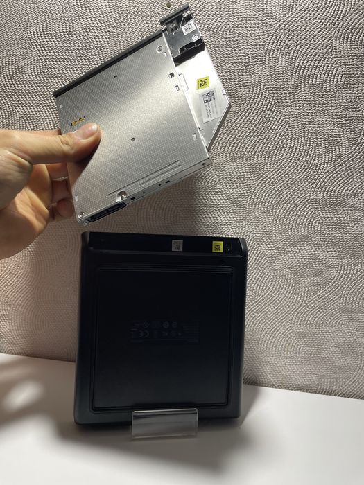 e-sata dvd Dell нові