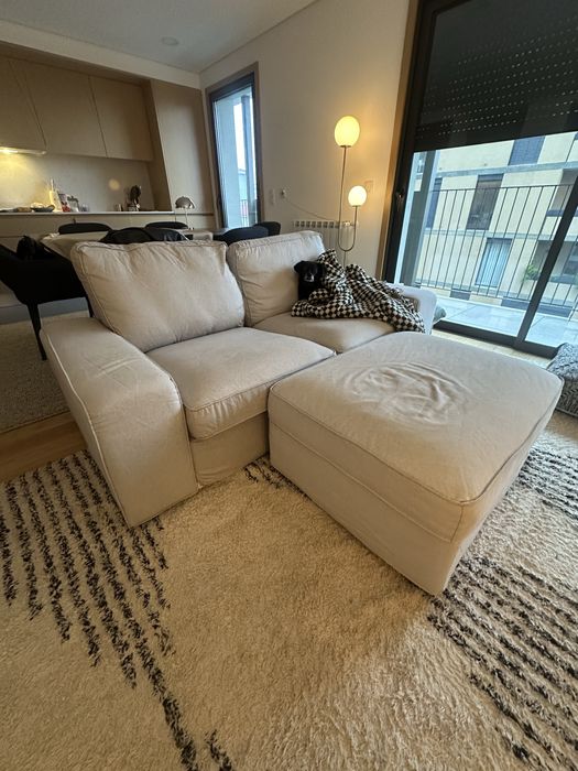 Sofa kivik ikea com repousa pes