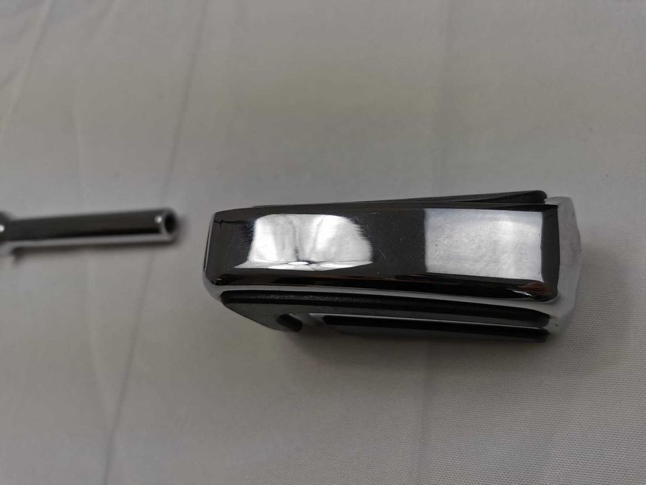 Oryginalny podnóżek Harley Davidson Sportster Dyna Softail elektra