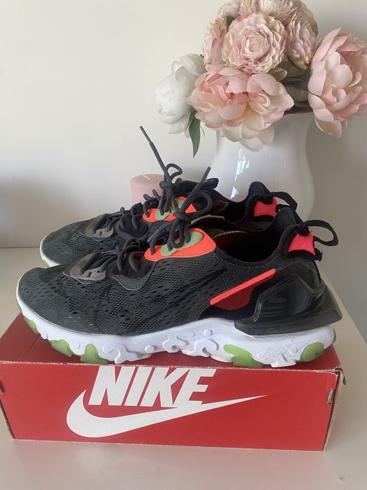 Nike Select Vision