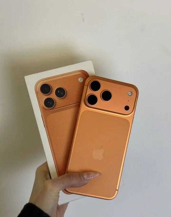 iPhone 17 Pro Max, 256 ГБ, eSIM