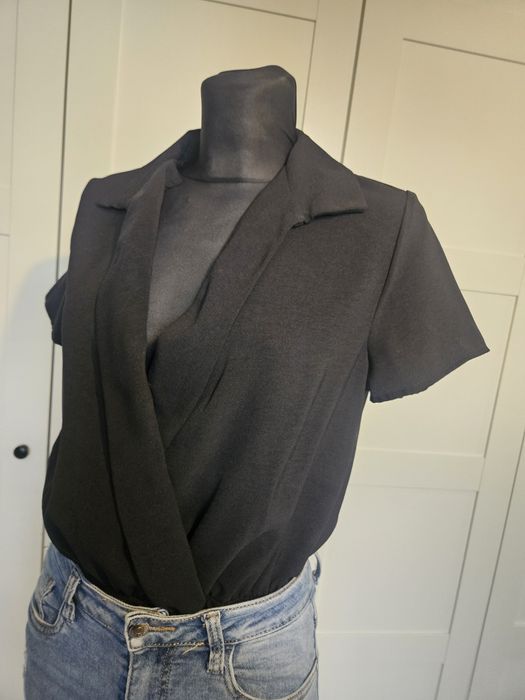 Czarne body eleganckie