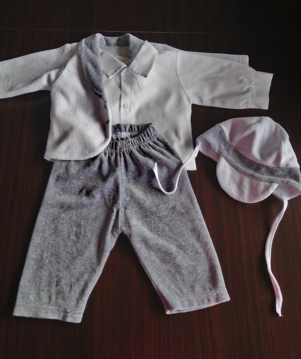 Komplet niemowlę chrzest elegancki garniturek