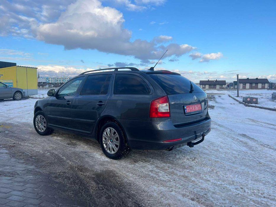 Skoda Octavia 1.6газ 09р. кліма круіз фаркоп датчики