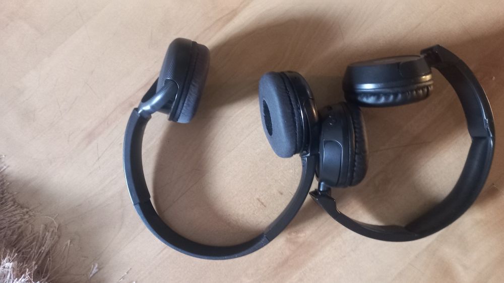 2 Headphones em óptimo estado excelente compra