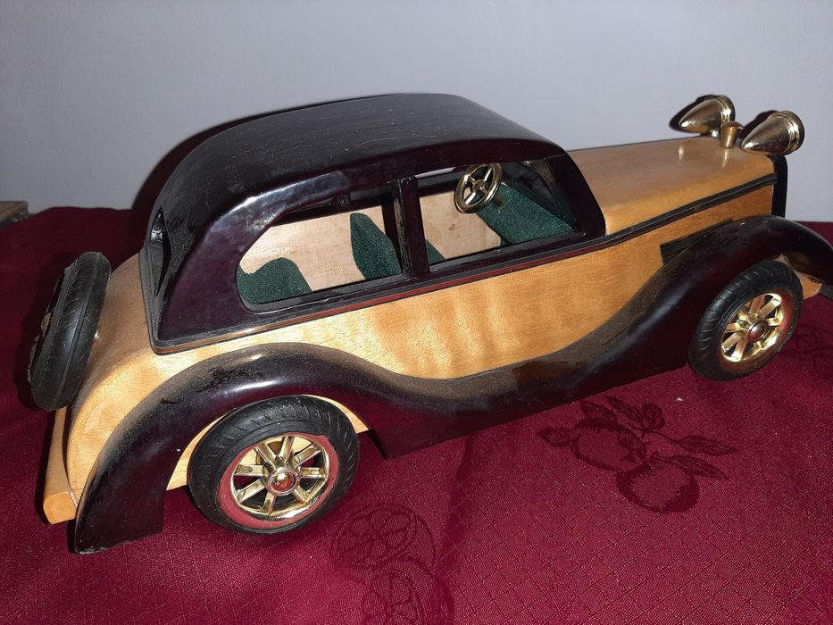 carros calhambeques madeira antigos feitos e pintados mão