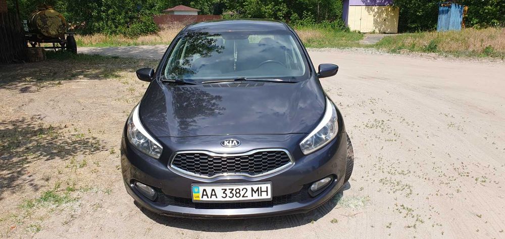Kia Ceed 2012 1.6CDI