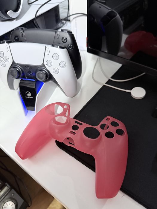 Capa vermelha para comando PS5