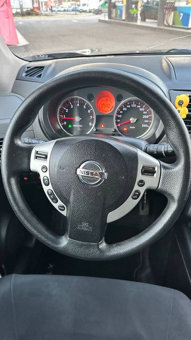 Nisan  X-Trail 2008 бензин