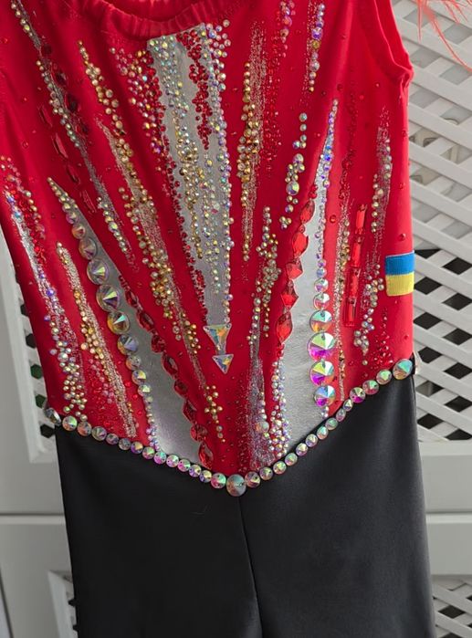 Новий комбінезон для виступу художня гімнастика