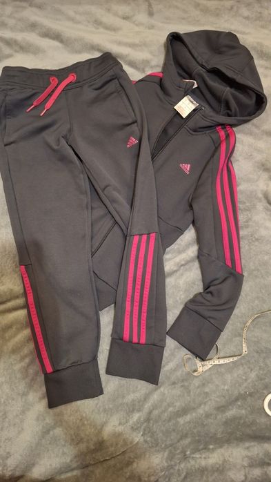 Костюм адідас adidas ОРИГІНАЛ на дівчинку 122-128см