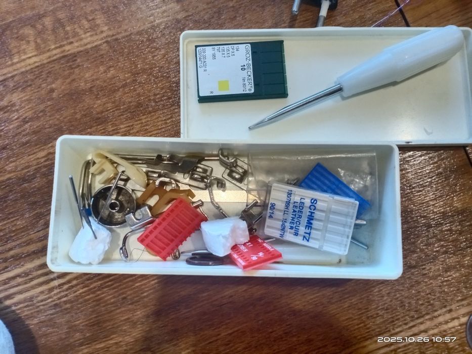 Швейная Машина с электроприводом чайка 143