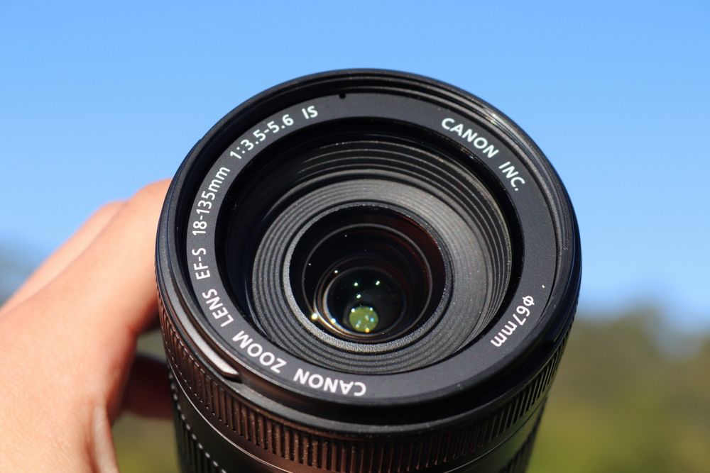 Canon EFS 18-135mm F/3.5-5.6 IS