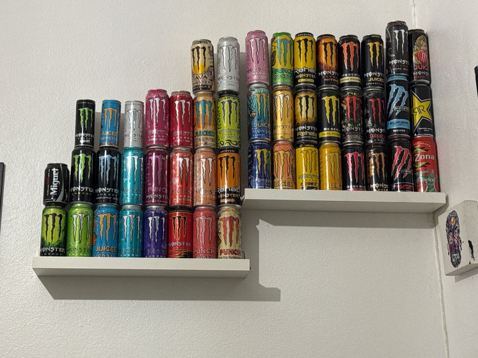 Coleção de latas monster