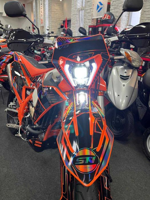 Іші саңылаусыз бұрылып кетті