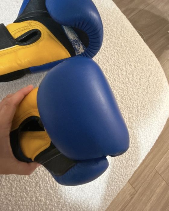 Rekawice bokserskie TOP KING 6oz