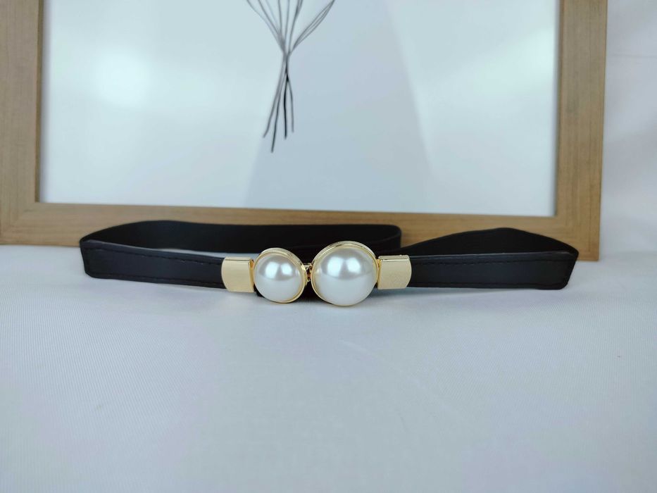 Nowy czarny pasek z perłami perełkami na gumce
