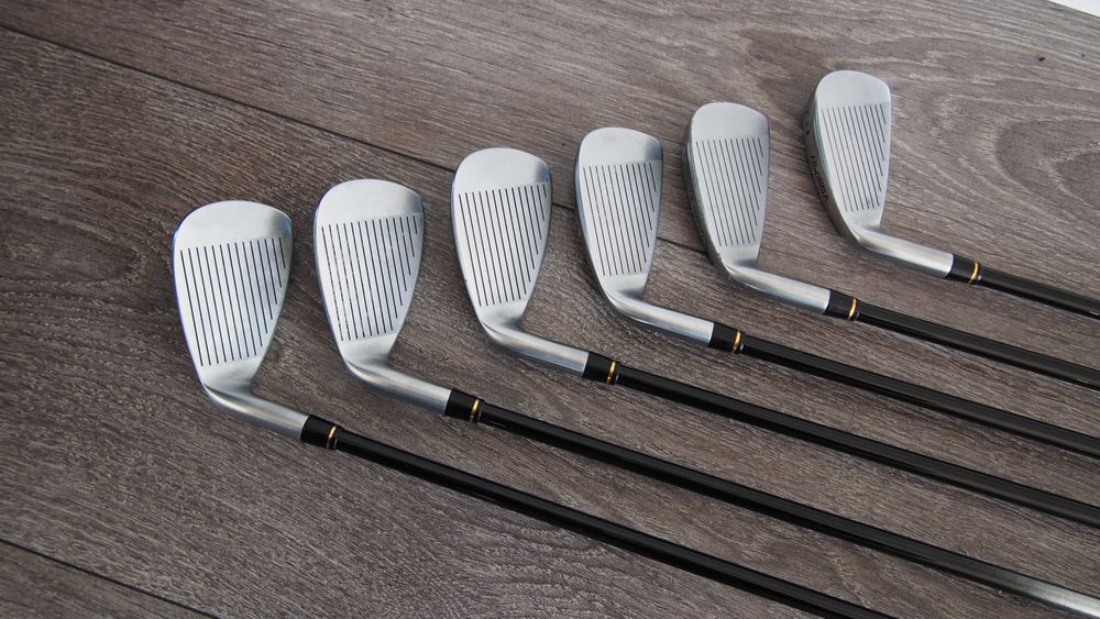 Kije do golfa HONMA MG-818 Gold 3 STAR Marka premium