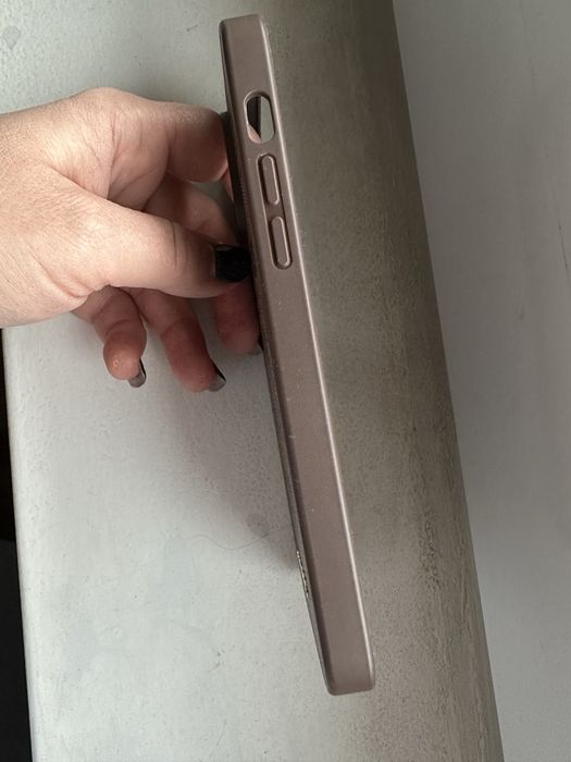 Case Guess iPhone 14 Pro Max