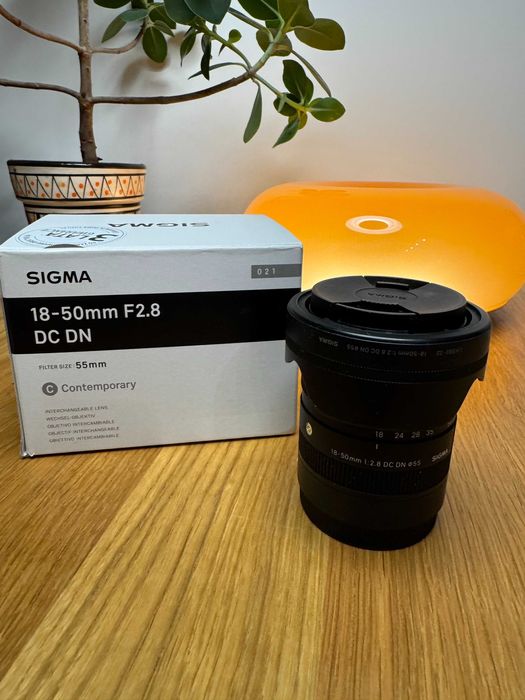 Sigma 18–50mm f/2.8 DC DN | Sony E | Pudełko + filtry