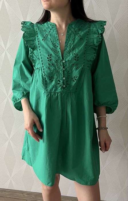 Сукня новаа Zara