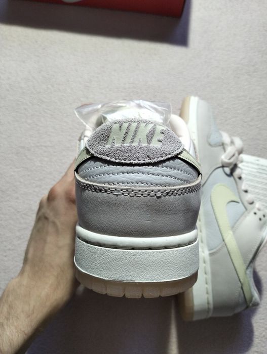 Nike Dunk Low PRM Premium Light Soft Pink Coconut Milk R. 44 (28 cm)