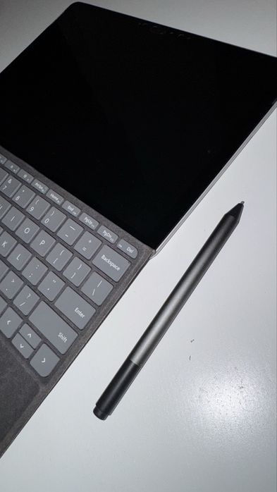 Tablet Microsoft Surface GO 2 8GB 128GB 2w1