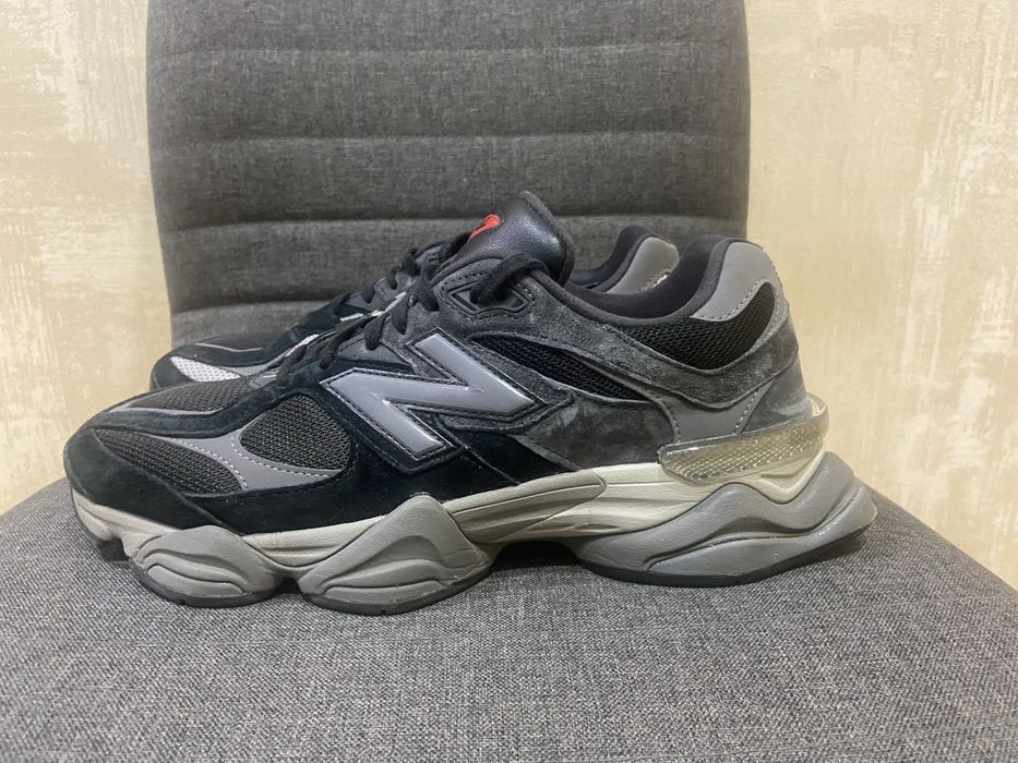 New Balance 9060 black and grey