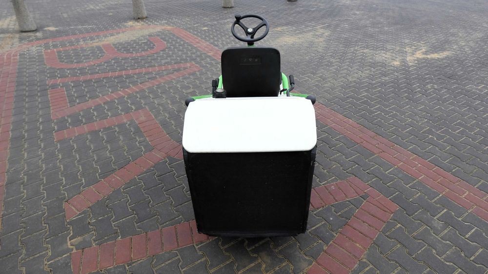 Traktorek kosiarka ETESIA Bahia HONDA (260204.6) - Baras