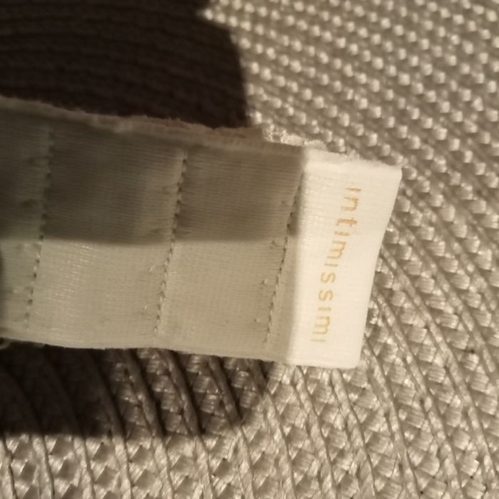 Zestaw 4 biustonoszy 75B