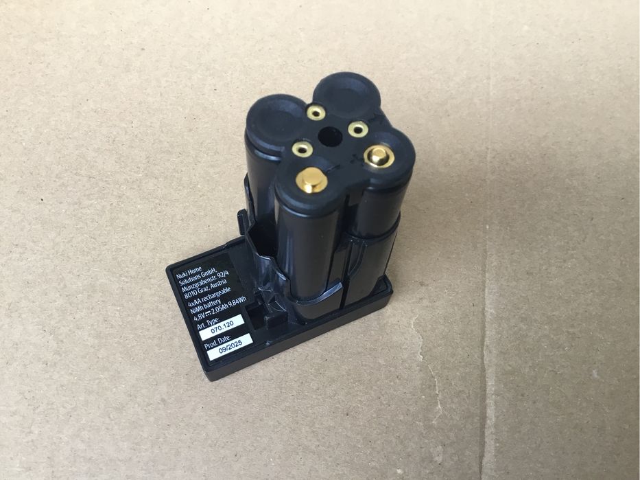 Блок аккумуляторный Nuki Power Pack для контроллеров Smart Lock Nuki