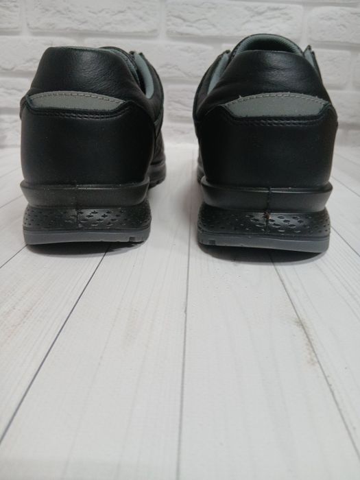 Кросівки чоловічі Grisport 42811