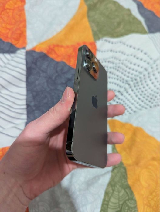 Продам айфон 13 на 128