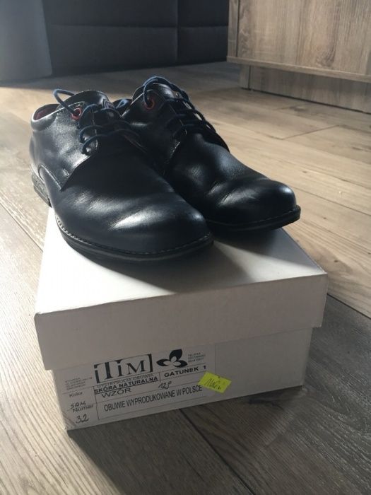 Buty skórzane r. 32