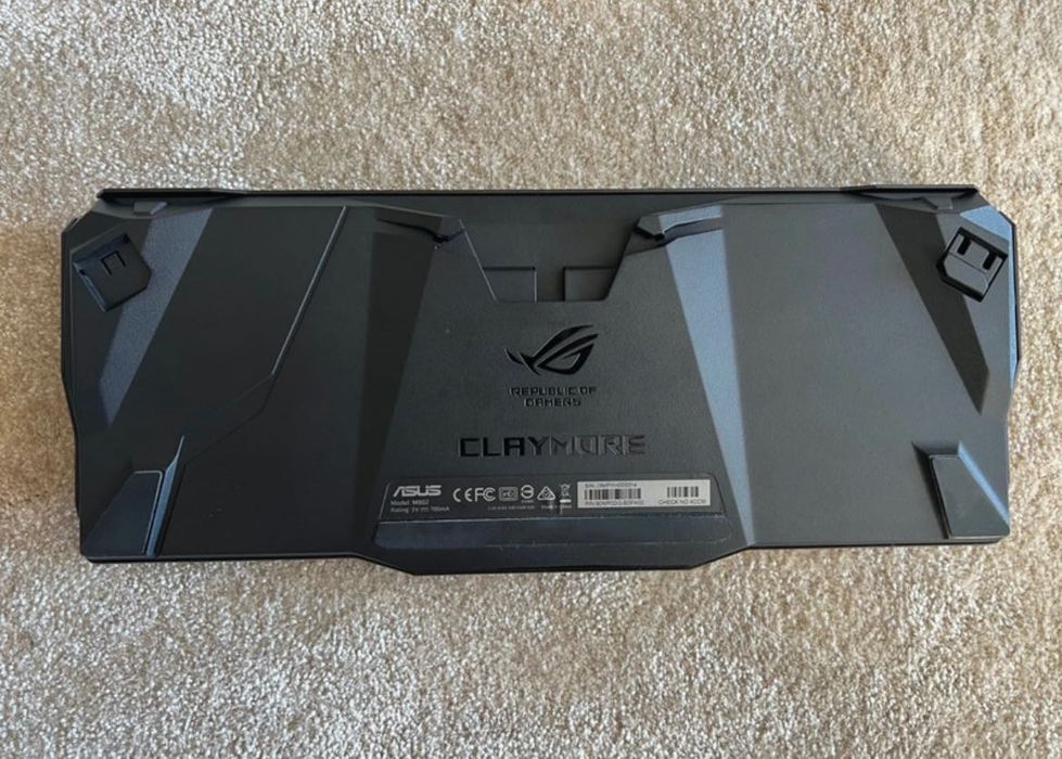 Teclado Mecânico Asus Rog Claymore Core -
Layout PT