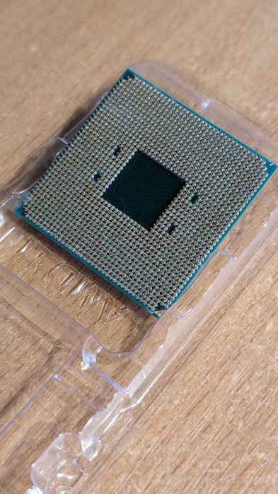 процесор AMD ryzen 5 2600 б/у