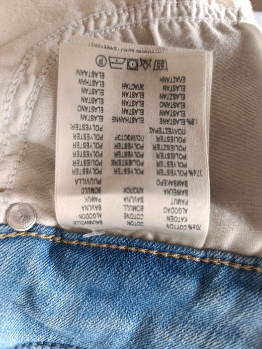 Jeansy, jasnoniebieskie, rozszerzane nogawki, elastyczne,  Lee, rozm S