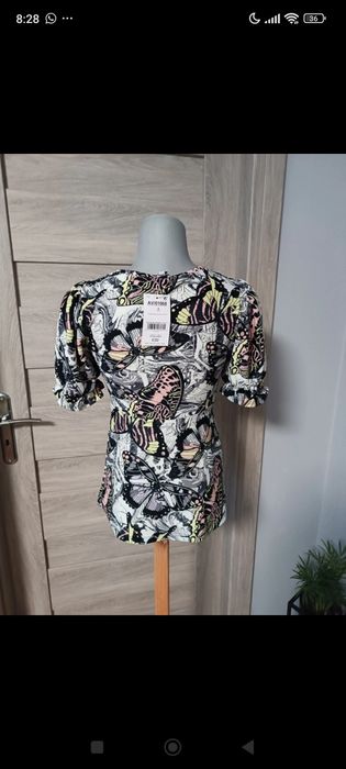 Bluzka w fantazyjny wzór Next