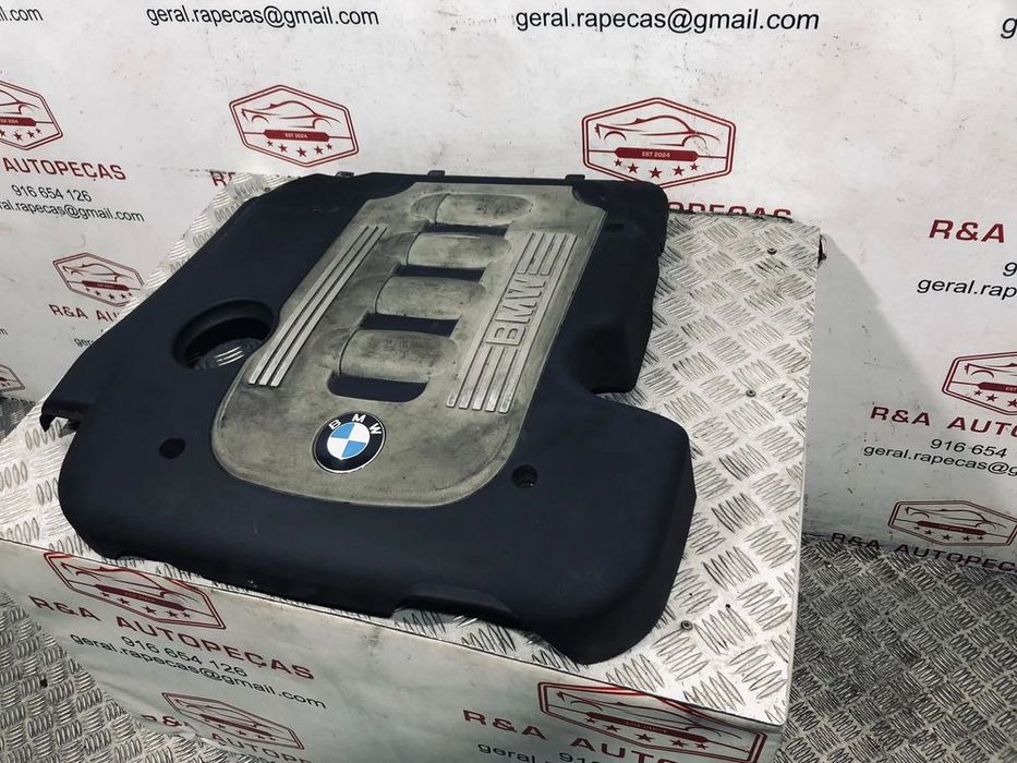 Tampa de Motor BMW Série 3 E90 E91 Touring 11147789769 Original