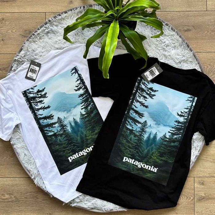 Большой Принт Патагония — Новая Футболка PATAGONIA Forest — Черная / Белая