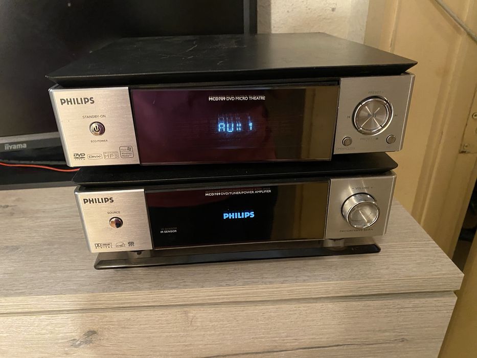 Aparelhagem philips com avari no leitor de cds