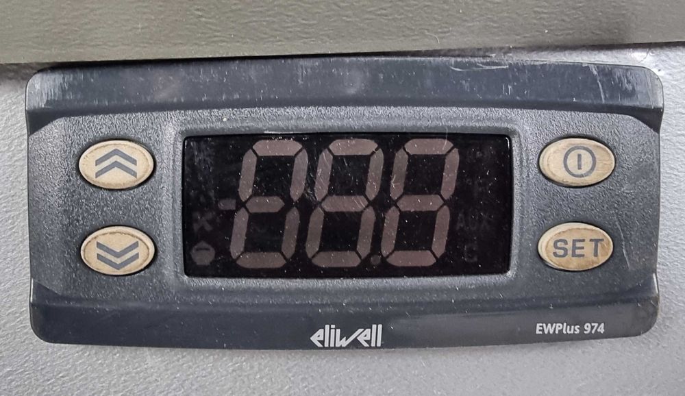 Холодильна промо-вітрина «ISA» 1.28 м., (+4° +8°), Б/у 42078909 --