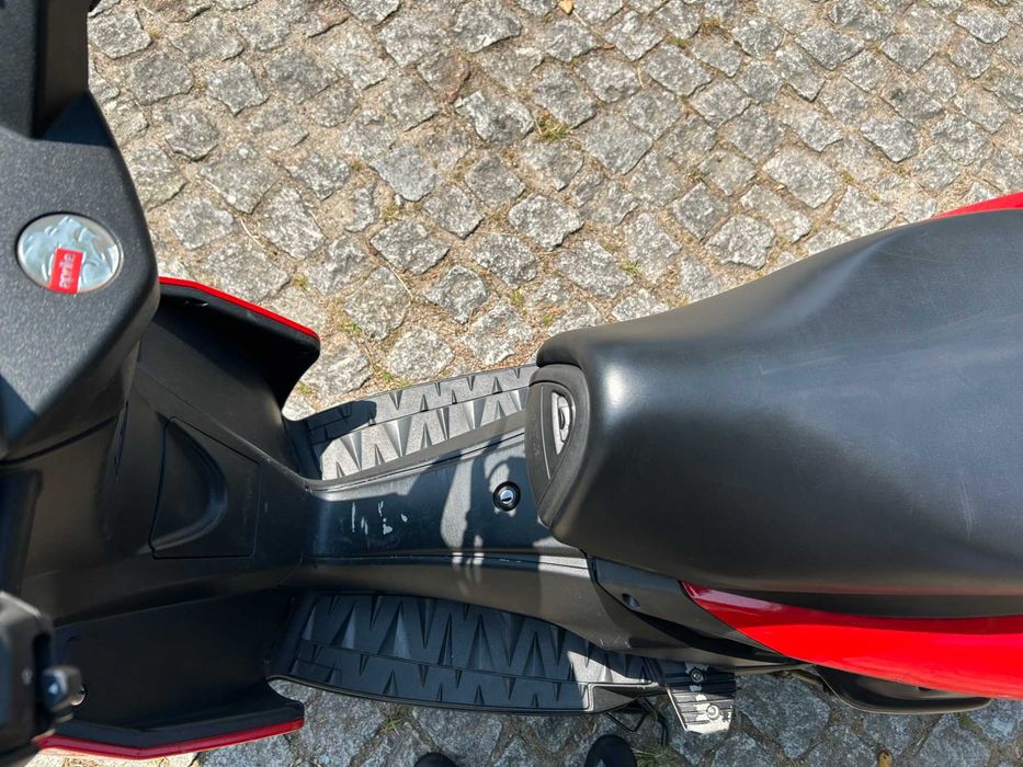 Aprilia SR50R de 2011